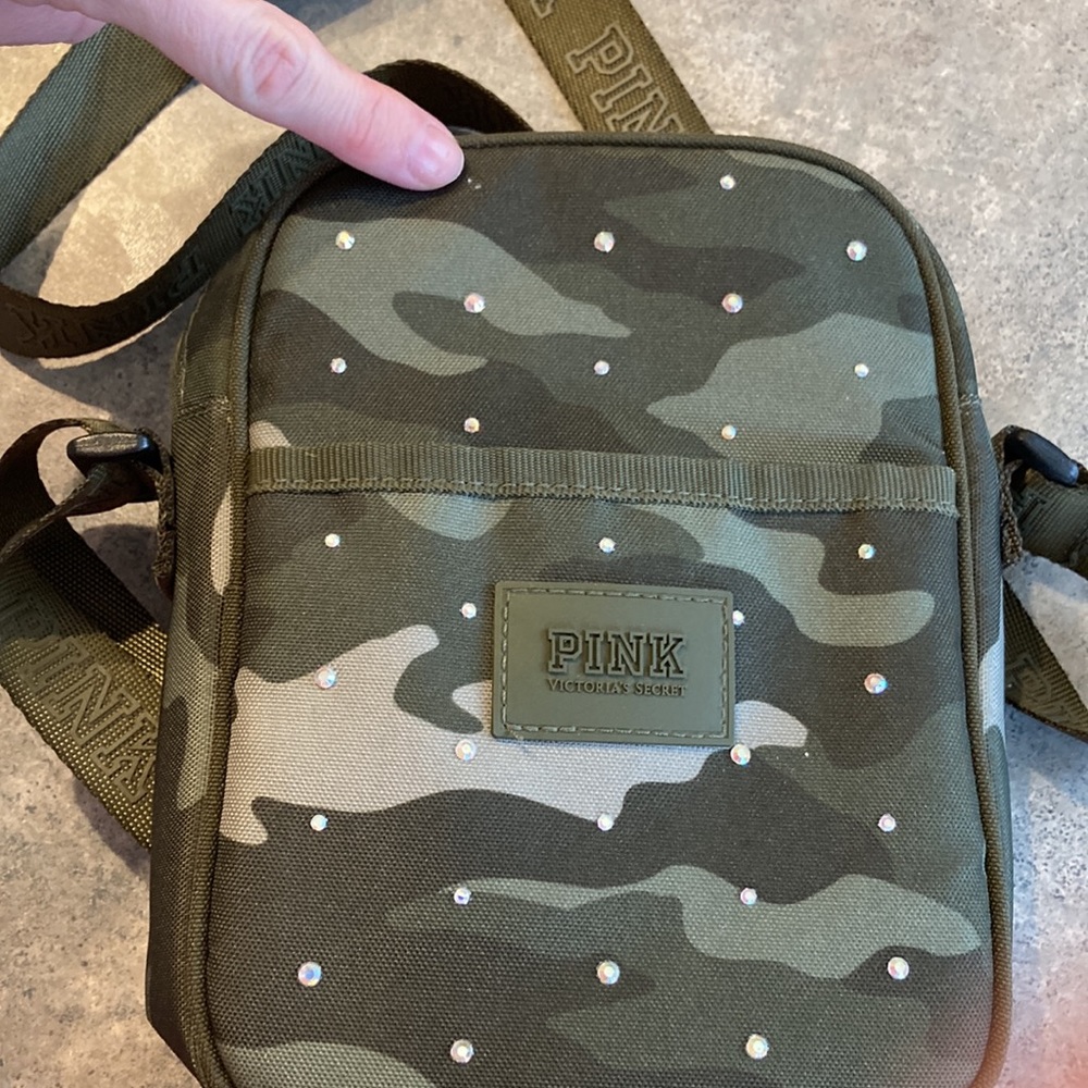 Pink victoria’s Secret camouflage crossbody handbag in excellent condition. - Picture 10 of 11